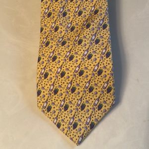 Vineyard vine silk tie